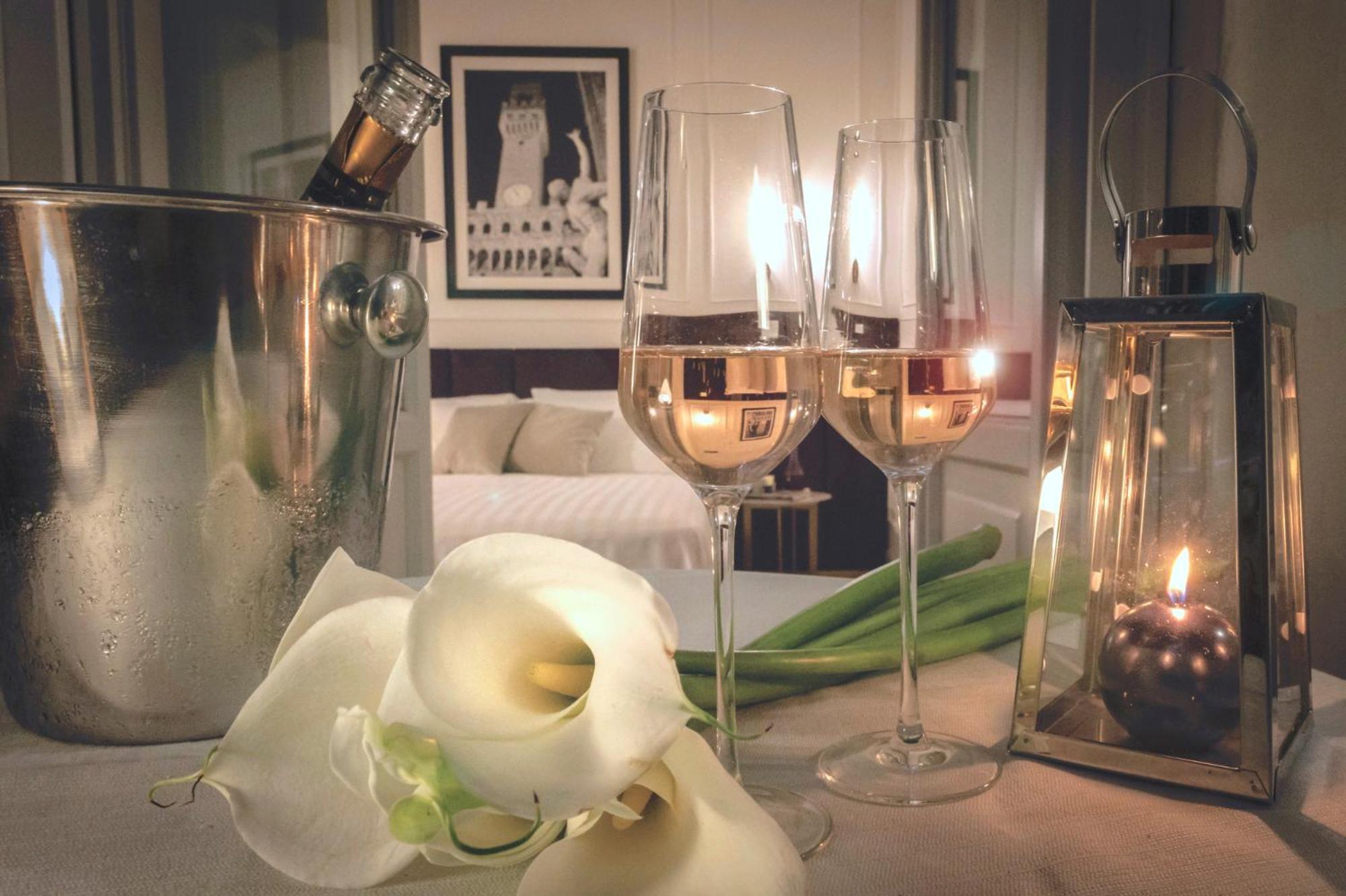 Suite Residenza Quartieri Storici Duomo フィレンツェ エクステリア 写真